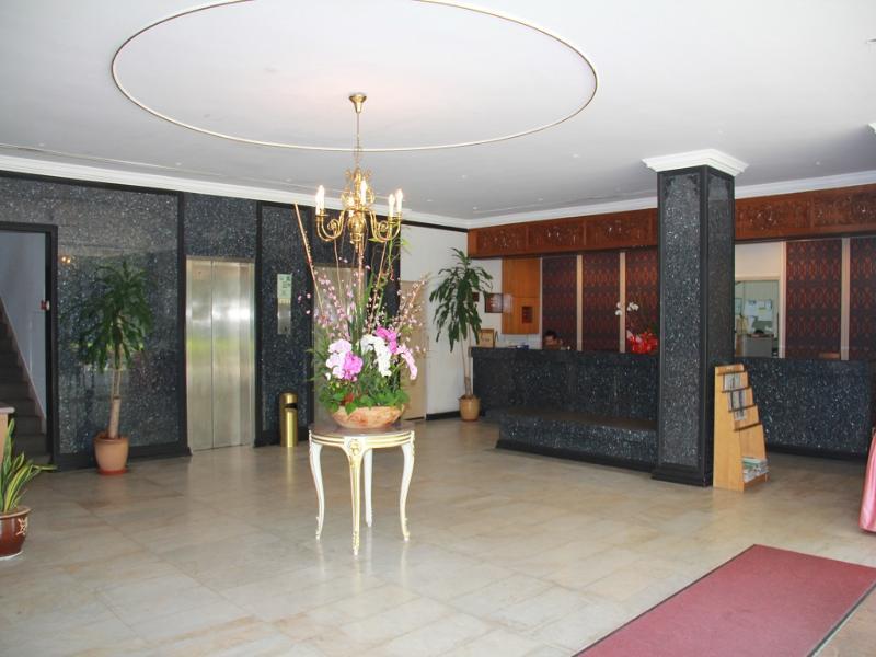 Terrace Hotel Bandar Seri Begawan Buitenkant foto