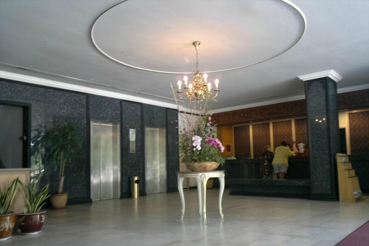 Terrace Hotel Bandar Seri Begawan Buitenkant foto