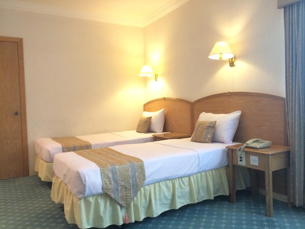 Terrace Hotel Bandar Seri Begawan Buitenkant foto