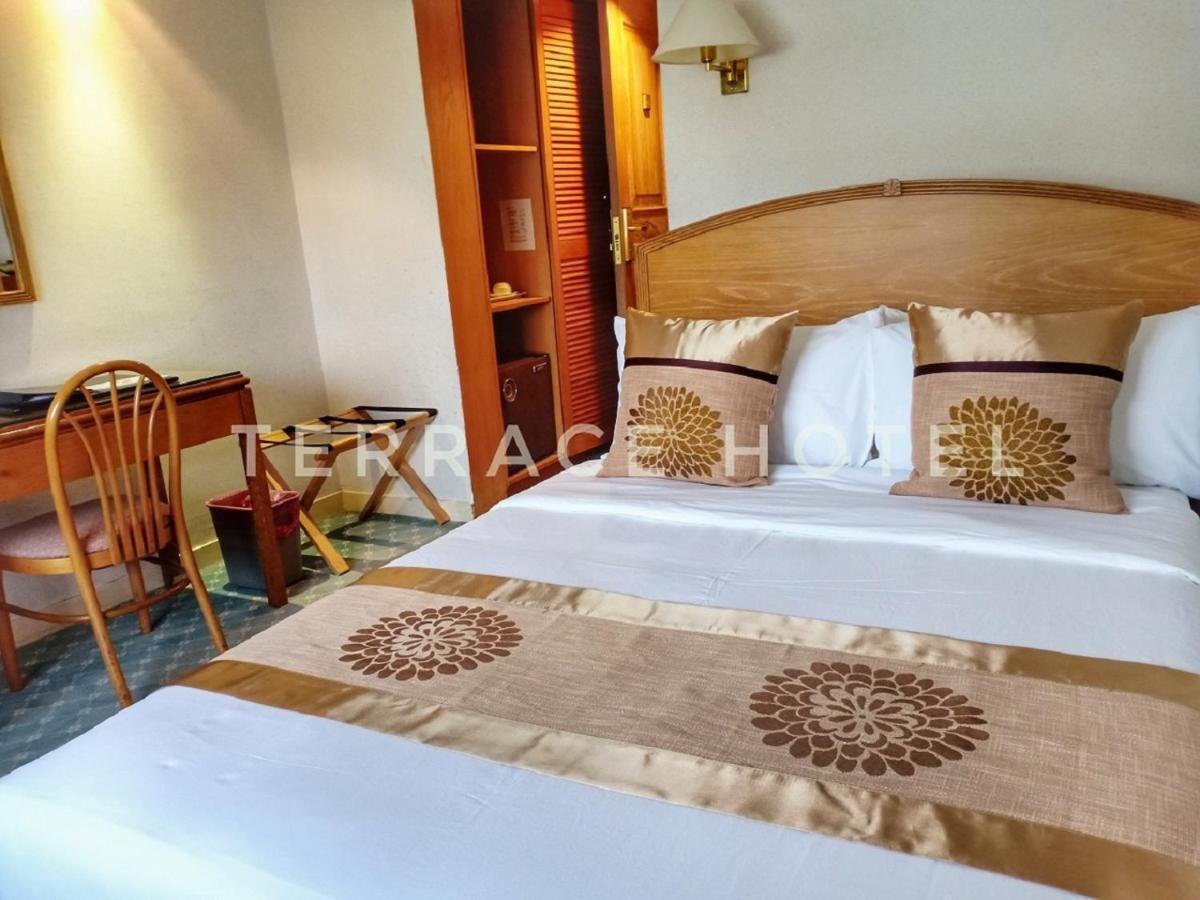 Terrace Hotel Bandar Seri Begawan Buitenkant foto