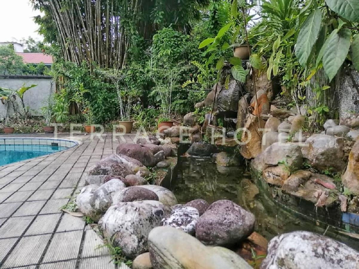Terrace Hotel Bandar Seri Begawan Buitenkant foto